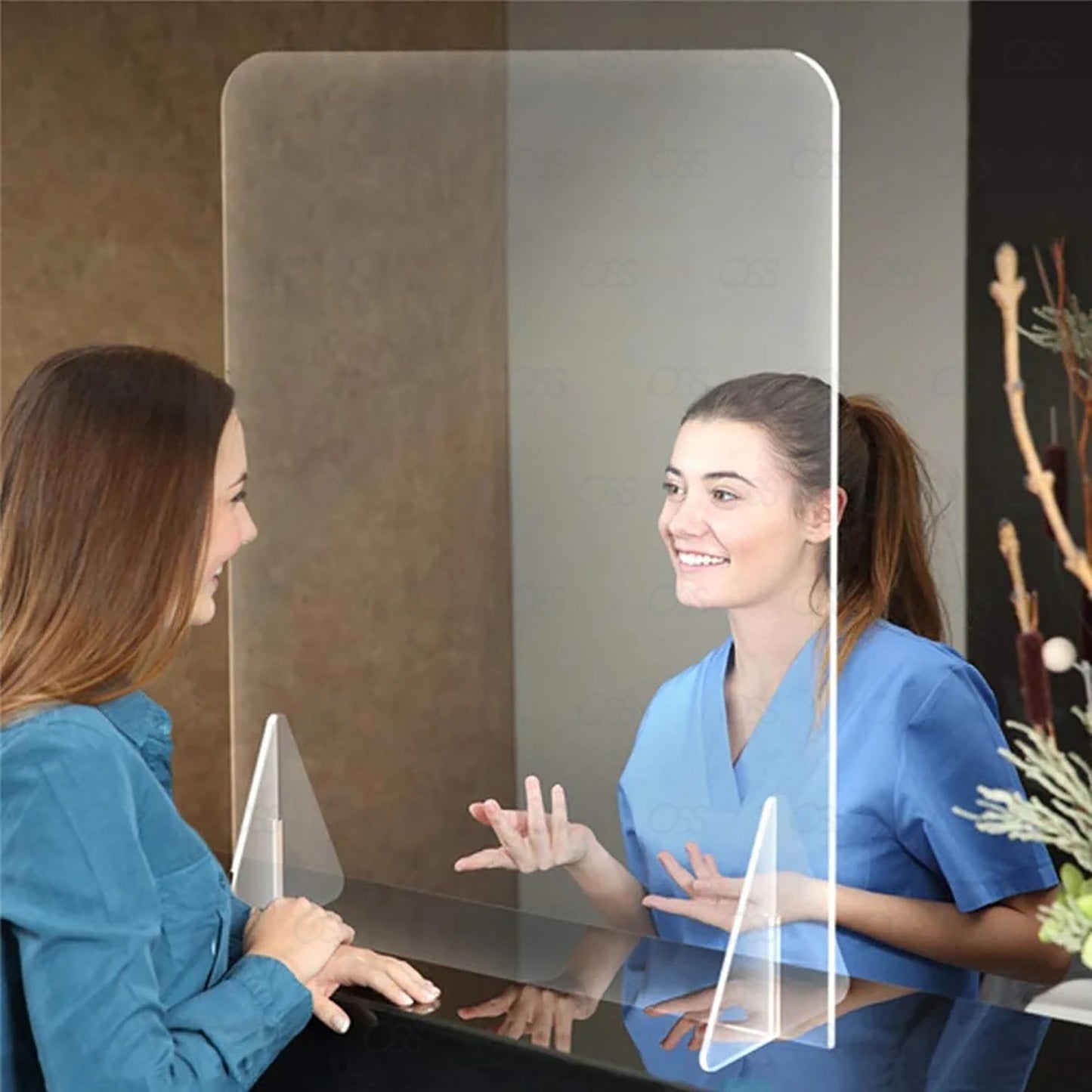 Perspex Screen Sneeze Guard Counter Plexiglass Protection Protective Shield, Screen: 6mm, Support Legs, Size: 80 x 60 cm (WxH)